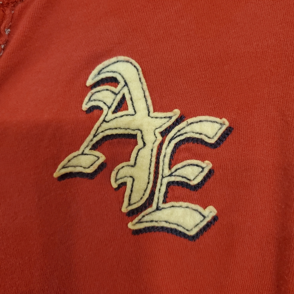 American Eagle Men's quarter button tshirt - Picture 4 of 5